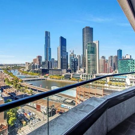Riverview Suites By Edgetrip Melbourne Dış mekan fotoğraf