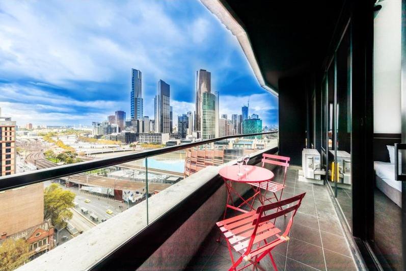 Riverview Suites By Edgetrip Melbourne Dış mekan fotoğraf